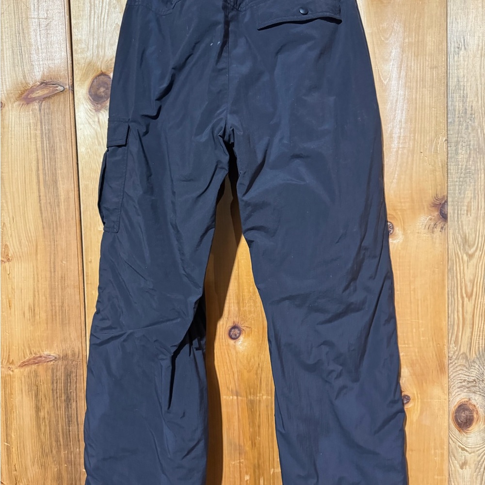 White Sierra Women’s Black Insulated Snow Pants